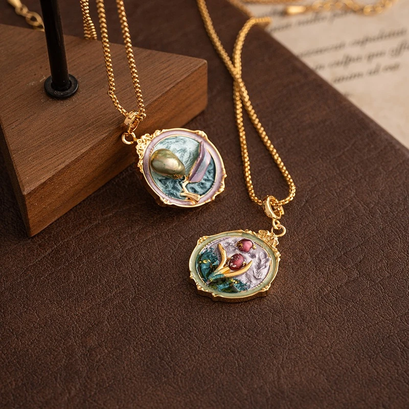 Baroque Charm: Genuine Pearl Medallion Pendant Necklaces